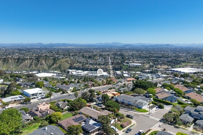 Building Photo - 2691 Palomino Cir