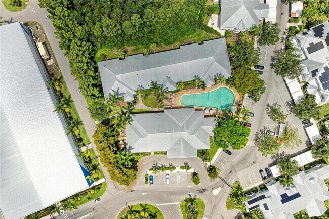 Building Photo - 3605 54th Dr W