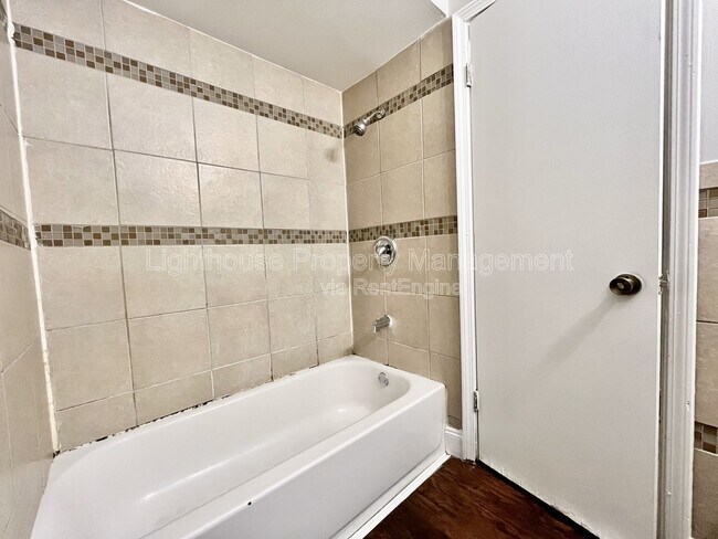 Building Photo - 1745 Dawes Ct SE