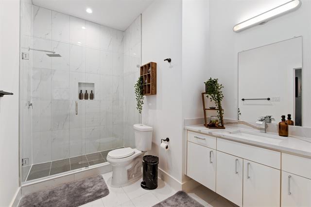 Building Photo - 3615 McBroom St