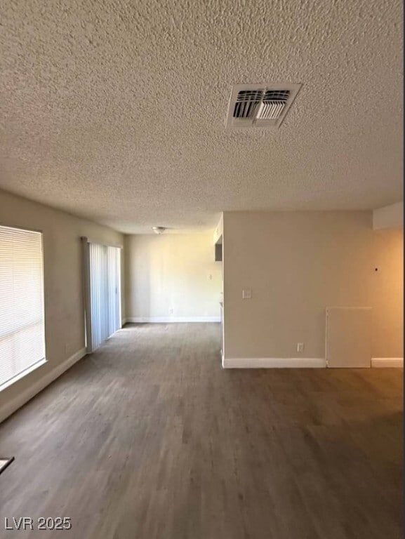 Building Photo - 4941 Newport Cove Dr