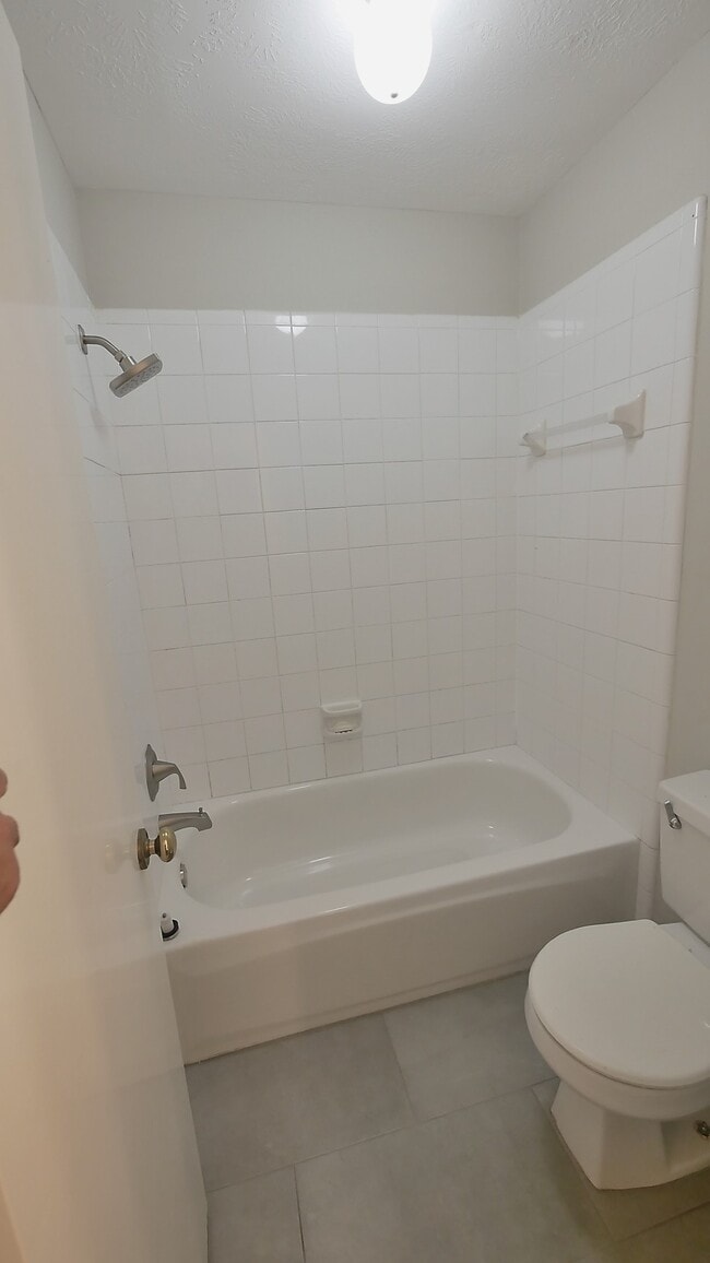 Building Photo - 1335 Hidden Canyon Rd