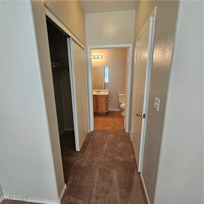 Building Photo - 9050 W Warm Springs Rd