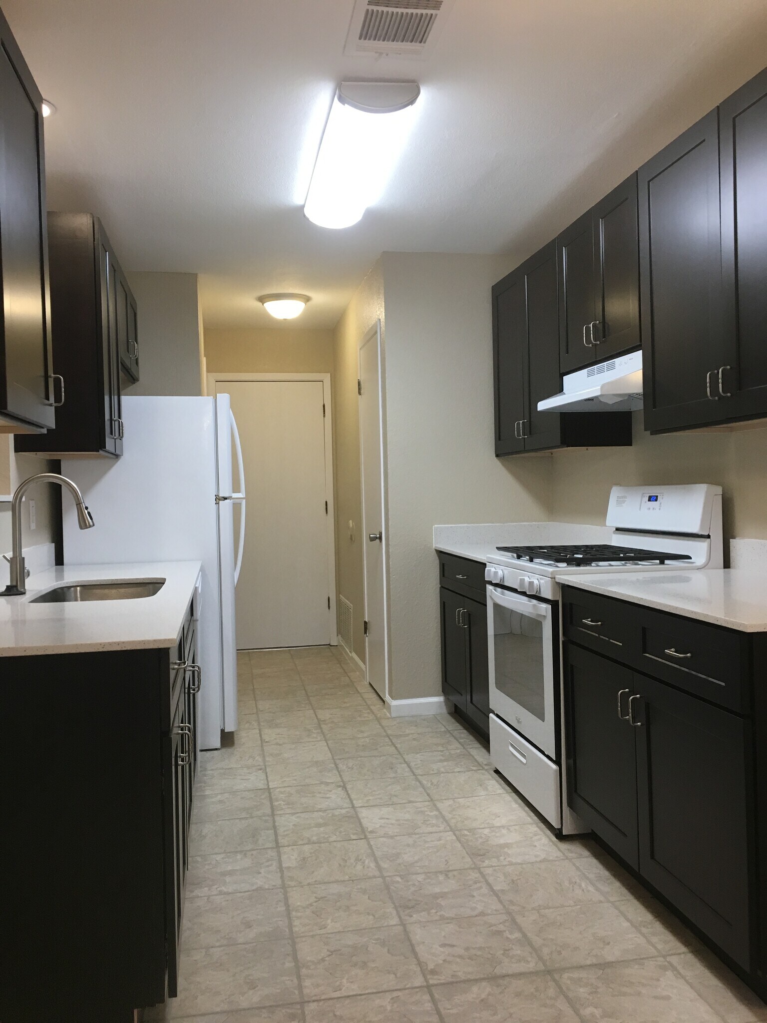 All new appliances - 412 Parkhill Cv