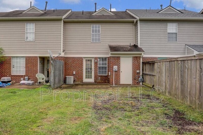 Building Photo - 7349 Perrin Cove