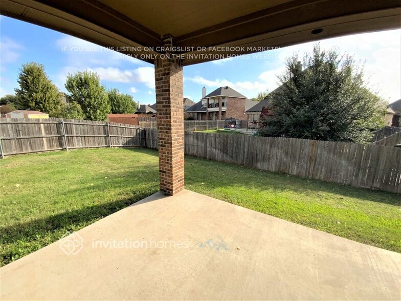 Building Photo - 108 Chateau Dr