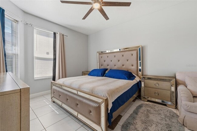Building Photo - 3180 Stonehurst Cir