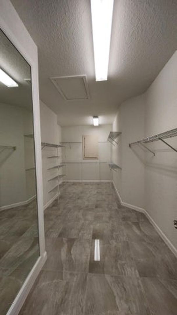 Building Photo - 11206 Maritime Ct