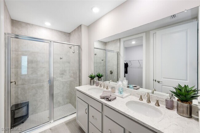 Building Photo - 21877 Milan Villas Ln