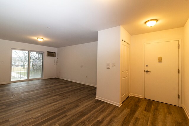 Building Photo - 838 McIntosh Ct
