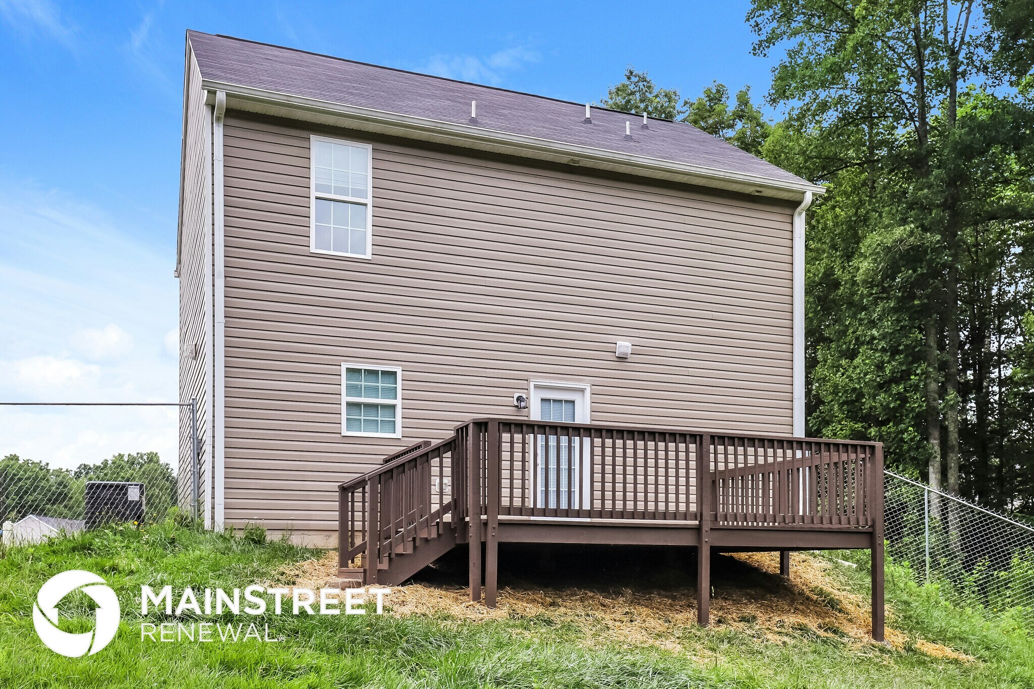 Building Photo - 6282 Brentwood Park Ct