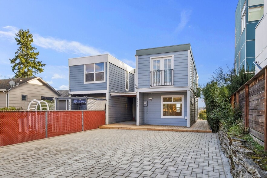 Building Photo - 2411 S Norman St