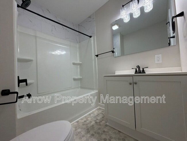 Building Photo - 6411 Adams St