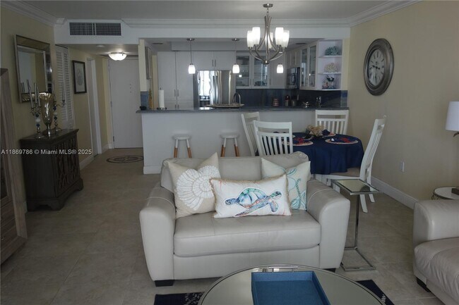 Building Photo - 5701 Collins Ave