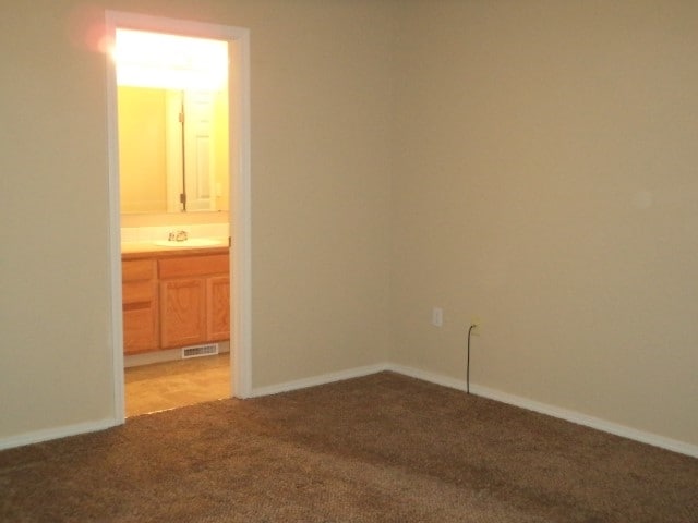 Building Photo - 4157 W Dover Dr