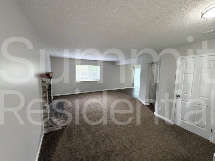 Building Photo - 3716 Rock Maple Dr