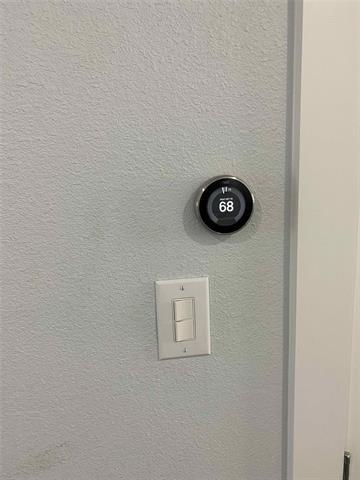 Building Photo - 203 S Village Way