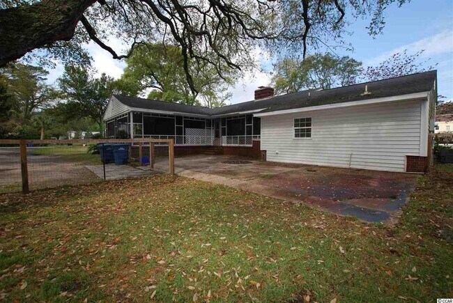 Building Photo - 402 50th Ave N