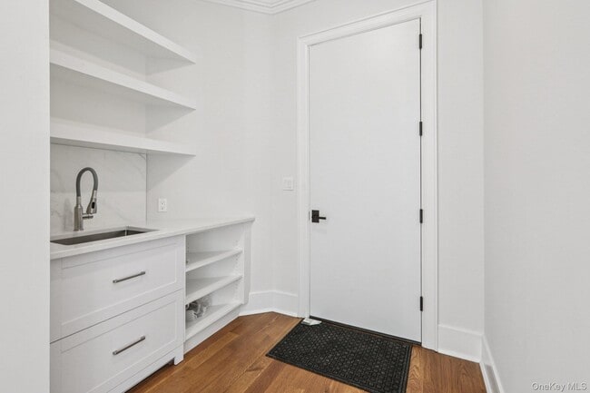 Building Photo - 15 High Point Terrace