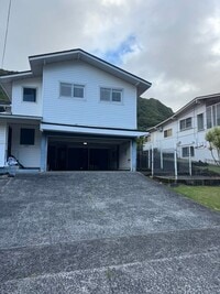 Building Photo - Bright & Spacious 3-Bedroom Home in Peacef...