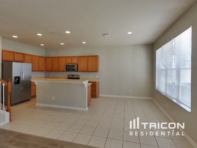 Building Photo - 1009 Nodding Shade Dr