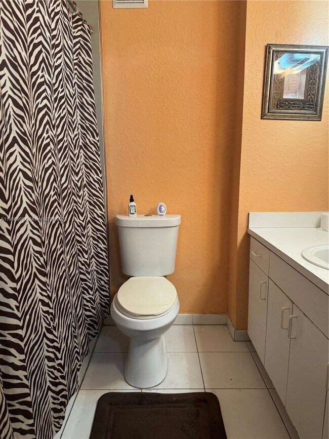 Building Photo - 19550 SW 103rd Ct