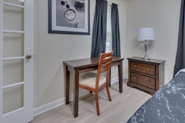 Building Photo - 4217 Neal Rd