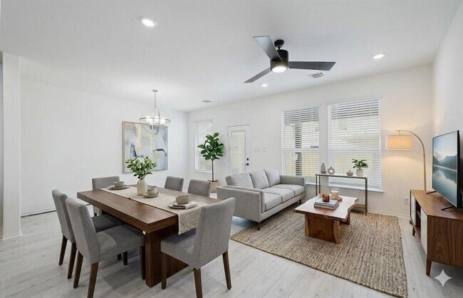 Building Photo - 13213 Nancy Reagan St