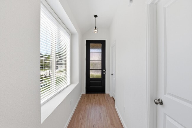 Building Photo - 4264 Waterlily Spg Wy