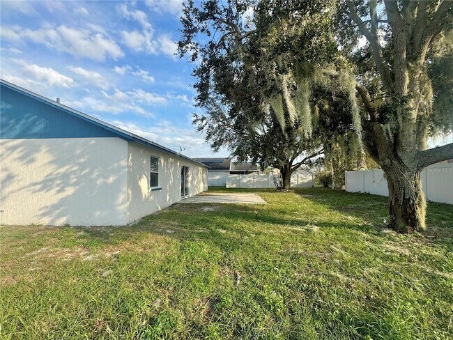 Building Photo - 3511 Majesty Loop