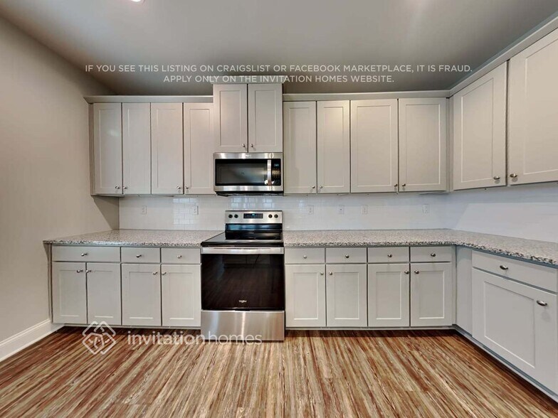 Building Photo - 243 Sage Dr