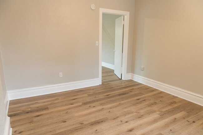 Building Photo - 3100 N 3rd St