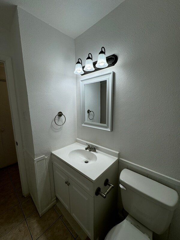 Building Photo - 515 UTA Blvd