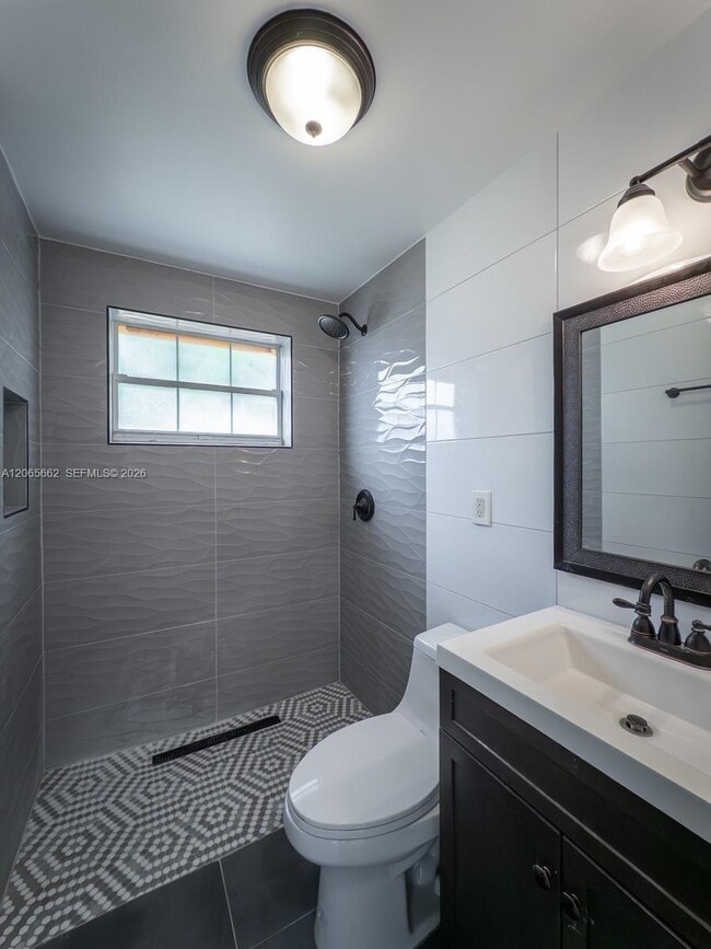 Building Photo - 27913 SW 131 AVE