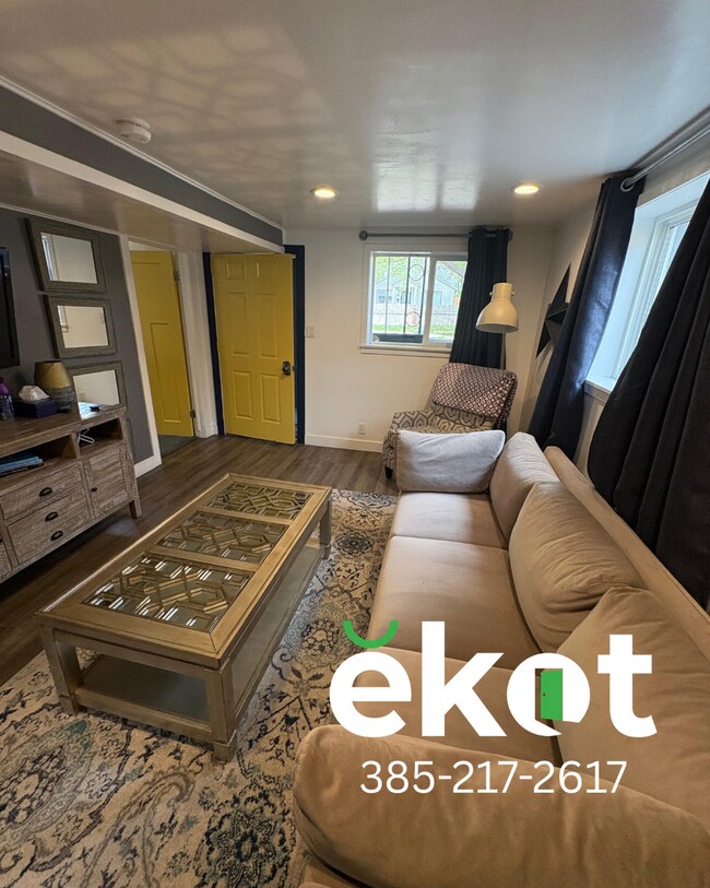 Building Photo - Birtok-500 South-1269/1267 West 500 South Salt Lake City, UT 84104