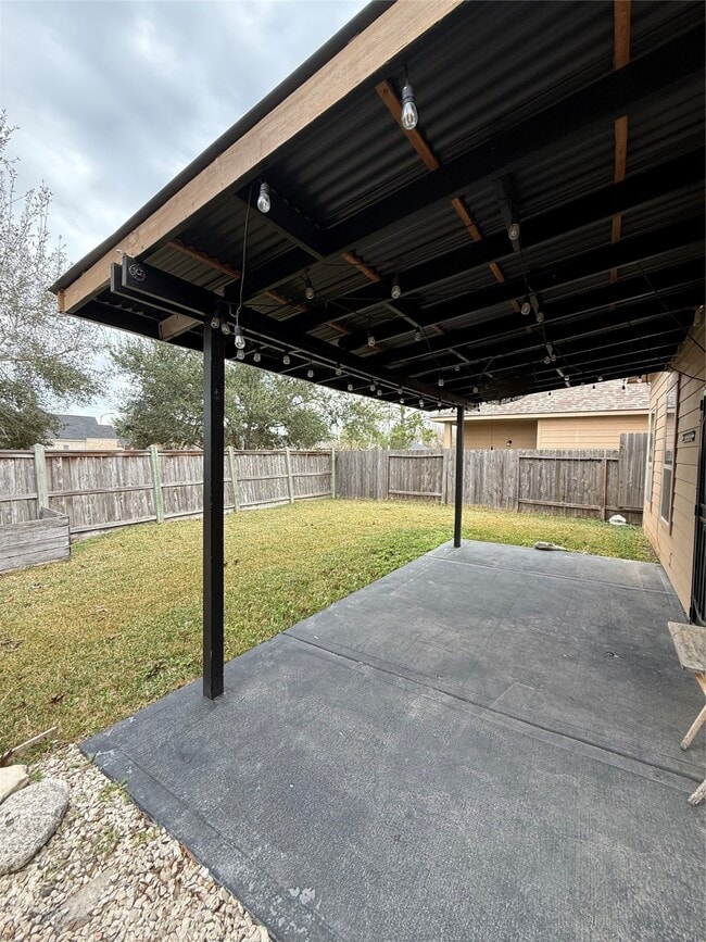 Building Photo - 9323 Fuqua Ridge Ln