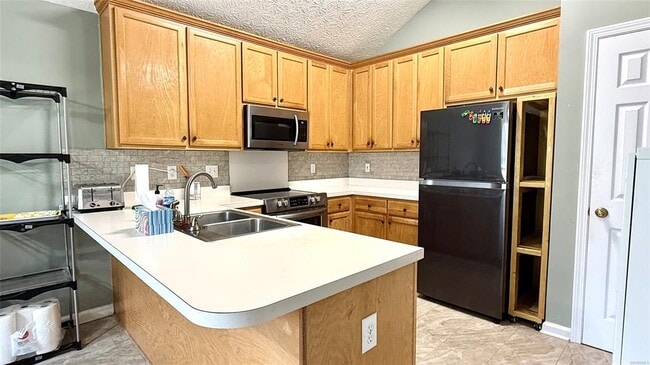 Building Photo - 3024 Ivy Chase Loop