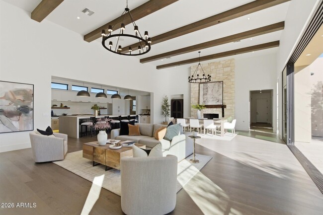 Building Photo - 8900 E Sands Dr