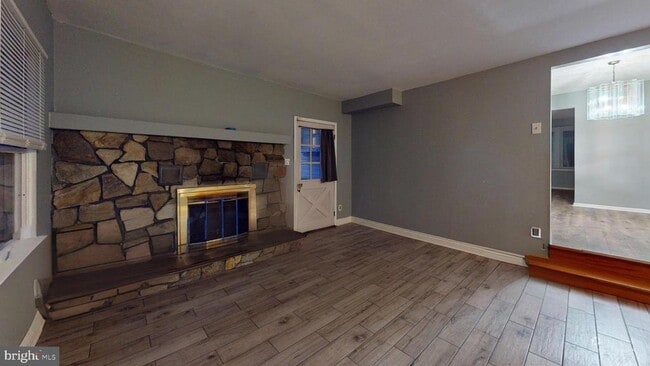 Building Photo - 669 N Henderson Rd