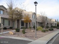 Building Photo - 4805 E Kachina Trail