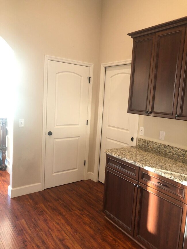 Building Photo - Beautiful Home In Cinnamon Hills