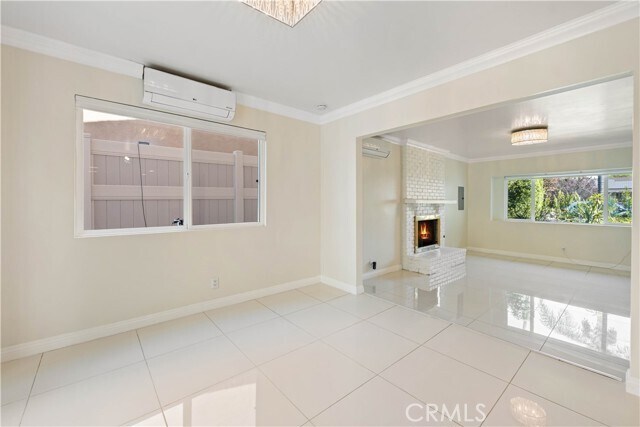 Building Photo - 15406 Lull St
