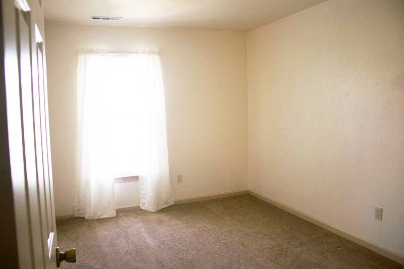 Building Photo - 202 Stonehall Ct