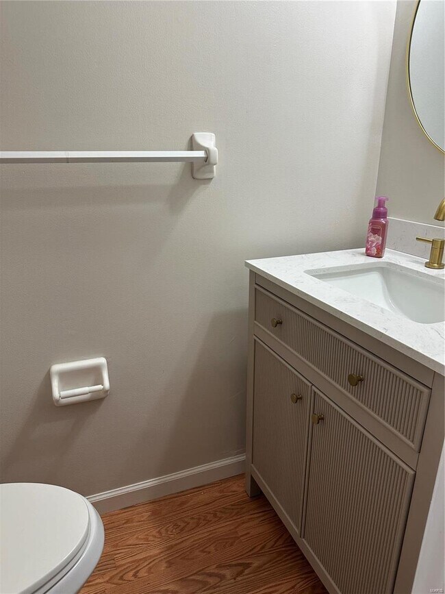 Building Photo - 16543 Carriage View Ct