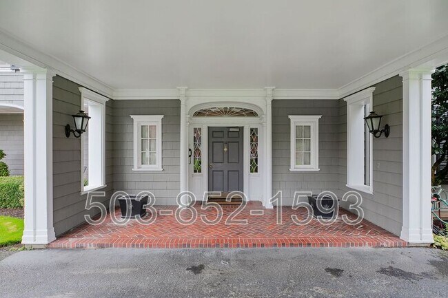 Building Photo - 3707 SW 52nd Pl