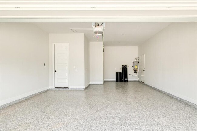 Building Photo - 1408 Logan Del Wy