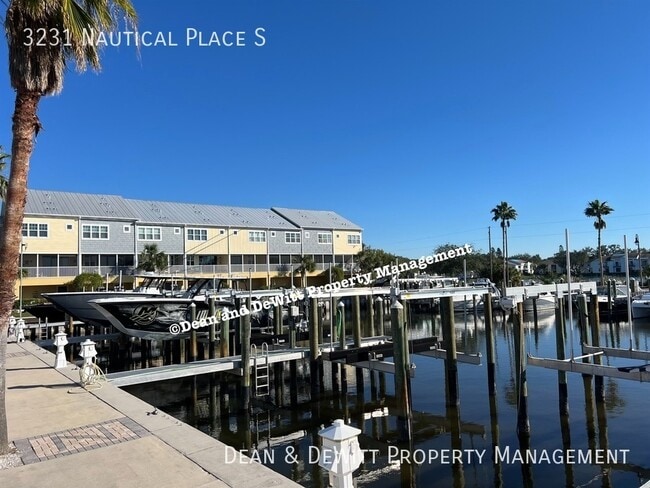 Building Photo - 3231 Nautical Pl S