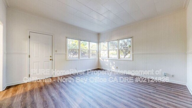 Building Photo - 1430 Sonoma Ave