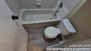 Building Photo - 6314 Cambridge Dr