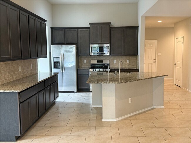 Building Photo - 4606 Terrazza Verde Dr